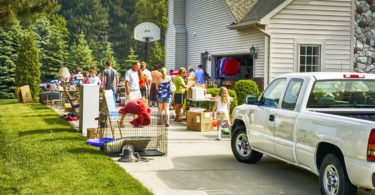 Nextdoor 4 Tips for a Successful Garage Sale